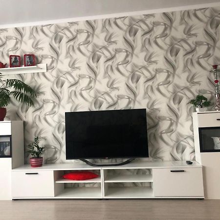 Helena Apartments On Mira 61 Μογκιλιόφ Εξωτερικό φωτογραφία